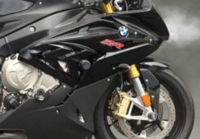 cropped-bmw-s1000rr-2023-el-nuevo-bavarian-rocket-03.jpg