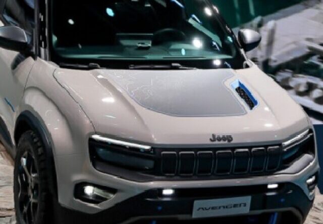 jeep-avenger-4xe-concept-la-versión-4x4-eléctrica-revelada