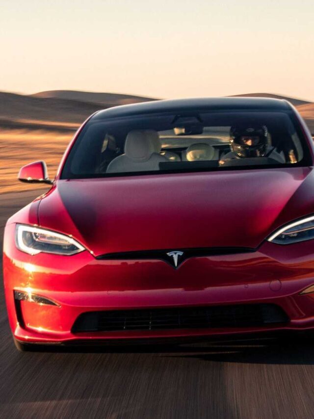 Tesla: almost 1 million cars sold in 2022