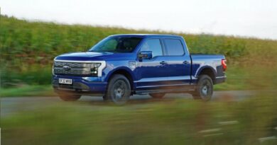 ford-150-lightning-behind-the-wheel-of-electric-pickup