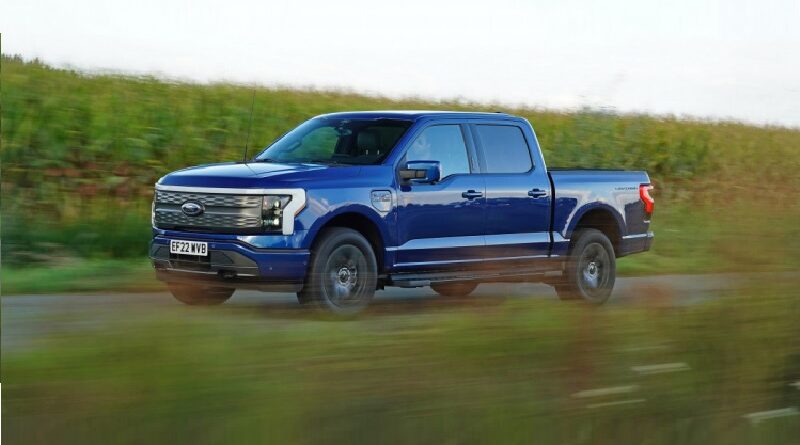 ford-150-lightning-behind-the-wheel-of-electric-pickup